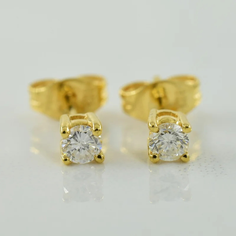 Round Stud Earrings for Classic -Diamond Stud Earrings | 0.16ctw |