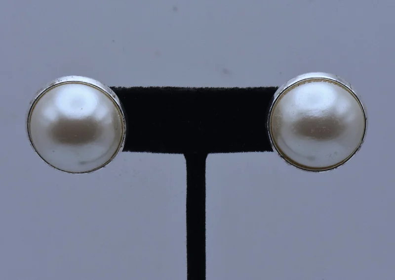 Stud Earrings with Knot Designs -Vintage Large Faux Pearl Stud Earrings