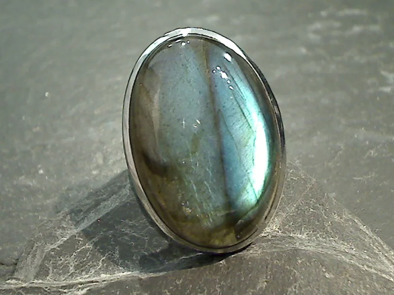 Women’s dainty rings with floral opal motifs -Size 9 Labradorite, Sterling Silver Ring