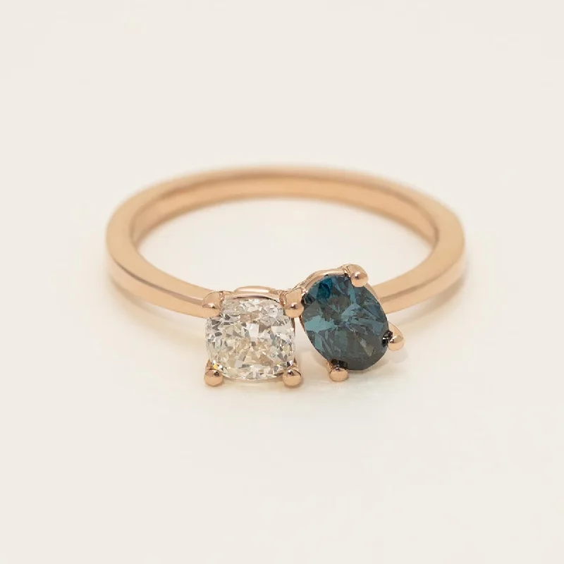 Women’s rings with vintage claw prong settings -Blue Oval and White Cushion Diamond Toi et Moi Ring in 14kt Rose Gold (1ct tw)