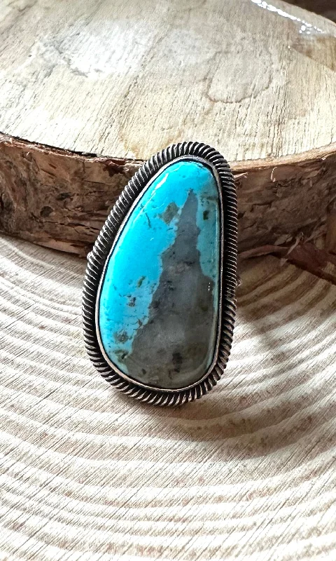 Women’s rings with raw moonstone for mystique -CHIMNEY BUTTE Navajo Turquoise Bean Ring, size 8 1/4