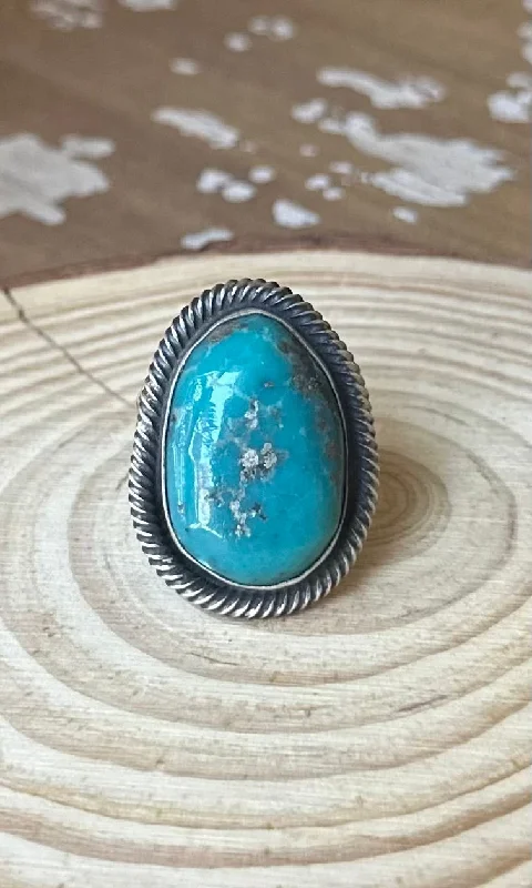 Women’s rings with brushed gold for subtlety -CHIMNEY BUTTE Sterling Silver & Turquoise Navajo Ring, Size 9 1/2