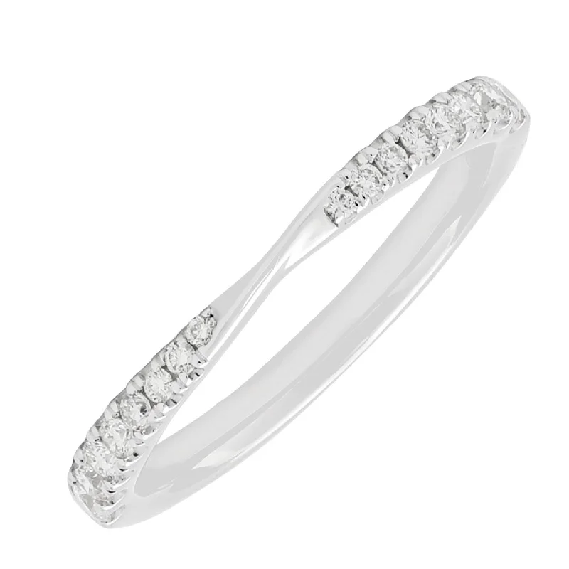 Women’s rings with spiral gold band twists -Diamond Band in 14kt White Gold (1/4ct tw)