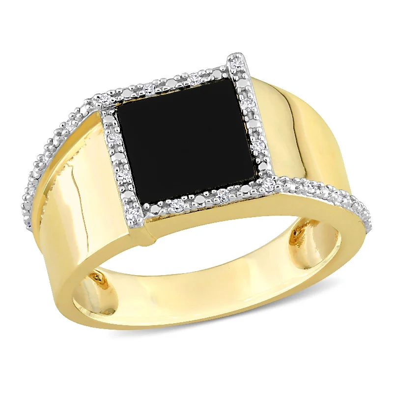 Women’s rings with topaz gems for brilliance -Mimi & Max 6ct TGW Square Black Onyx and 1/10ct TDW Diamond Men's Ring in 10k Yellow Gold